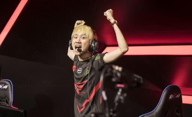 并寻找合适 并寻找合适